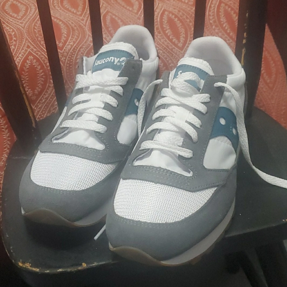 Saucony men's size 8